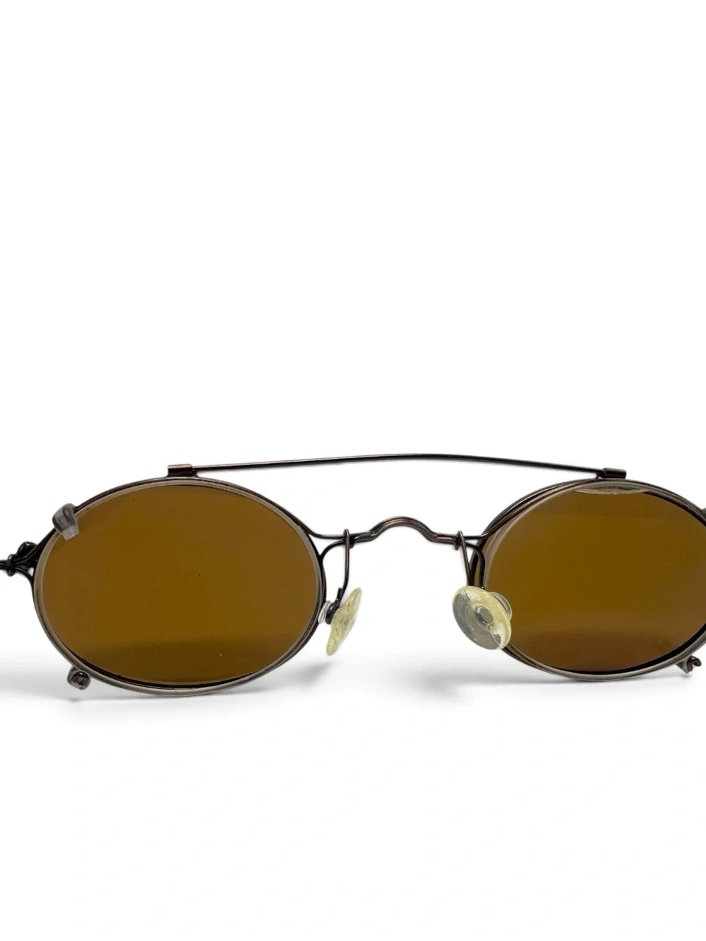 The Unbranded Brand vintage oval